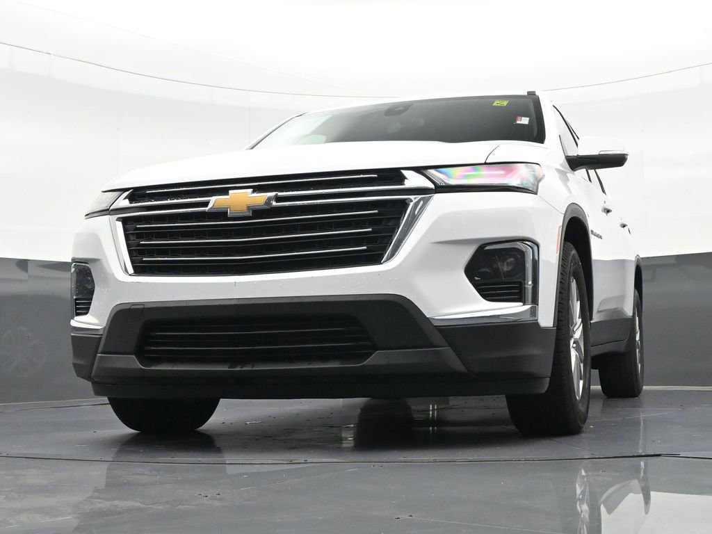 Used 2023 Chevrolet Traverse LT image 31