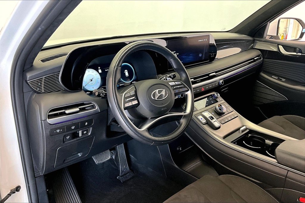 Used 2024 Hyundai Palisade Calligraphy AWD/4WD image 13