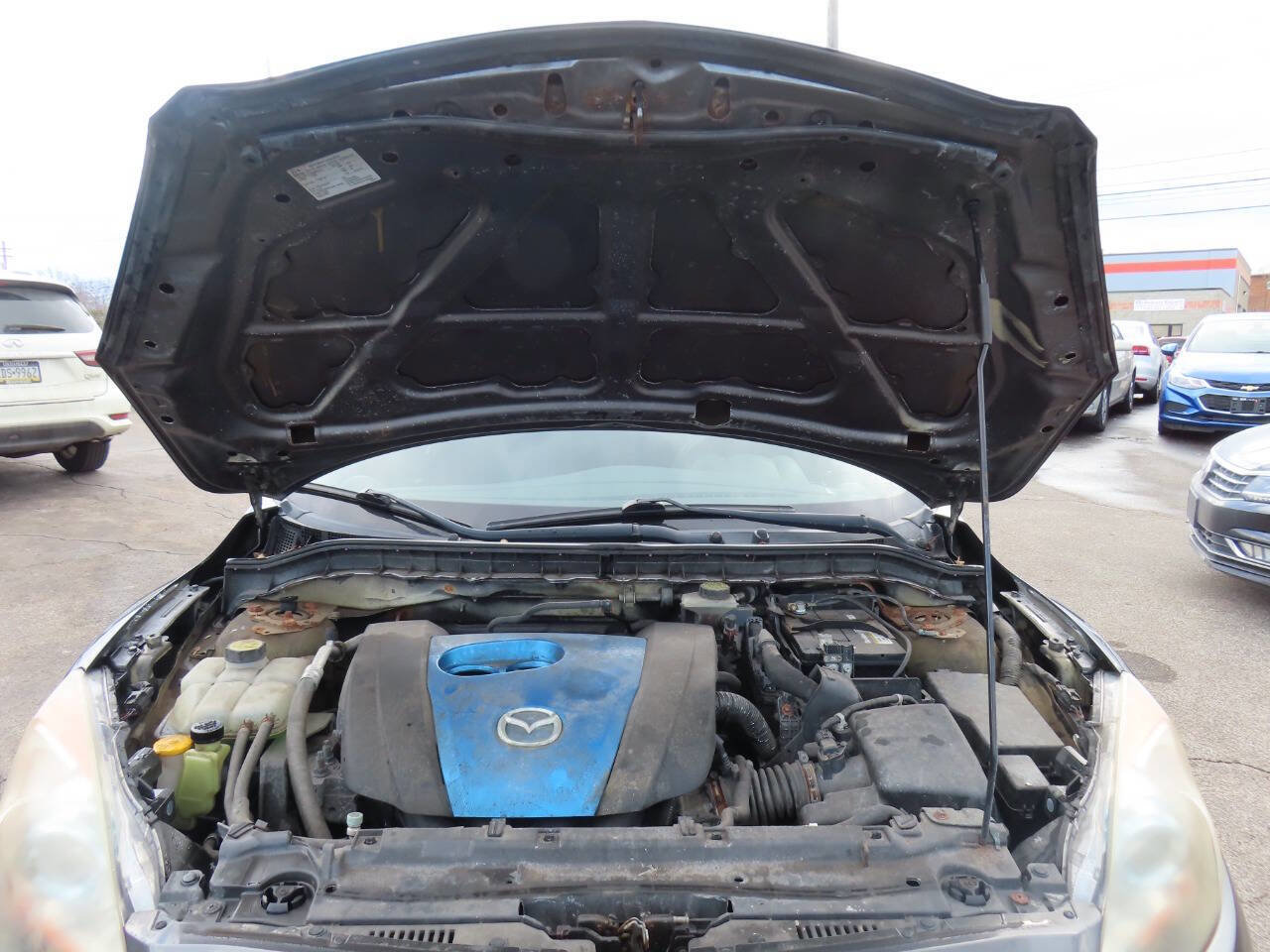 Used 2012 MAZDA MAZDA3 i Touring image 9