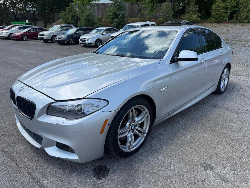 Used 2013 BMW 550i Sedan RWD image 6