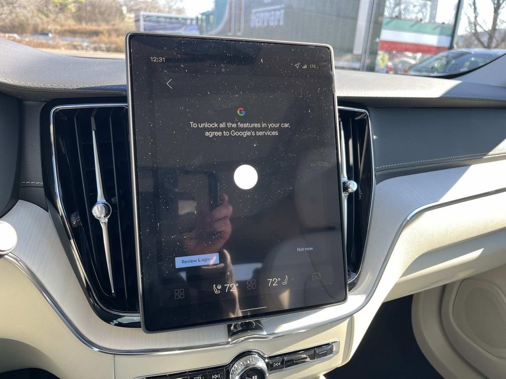 New 2026 Volvo XC60 B5 Ultra w/ Climate Package image 30