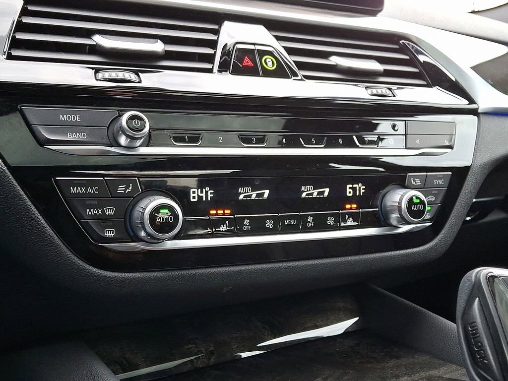 Certified 2023 BMW 530i xDrive w/ Premium Package image 17