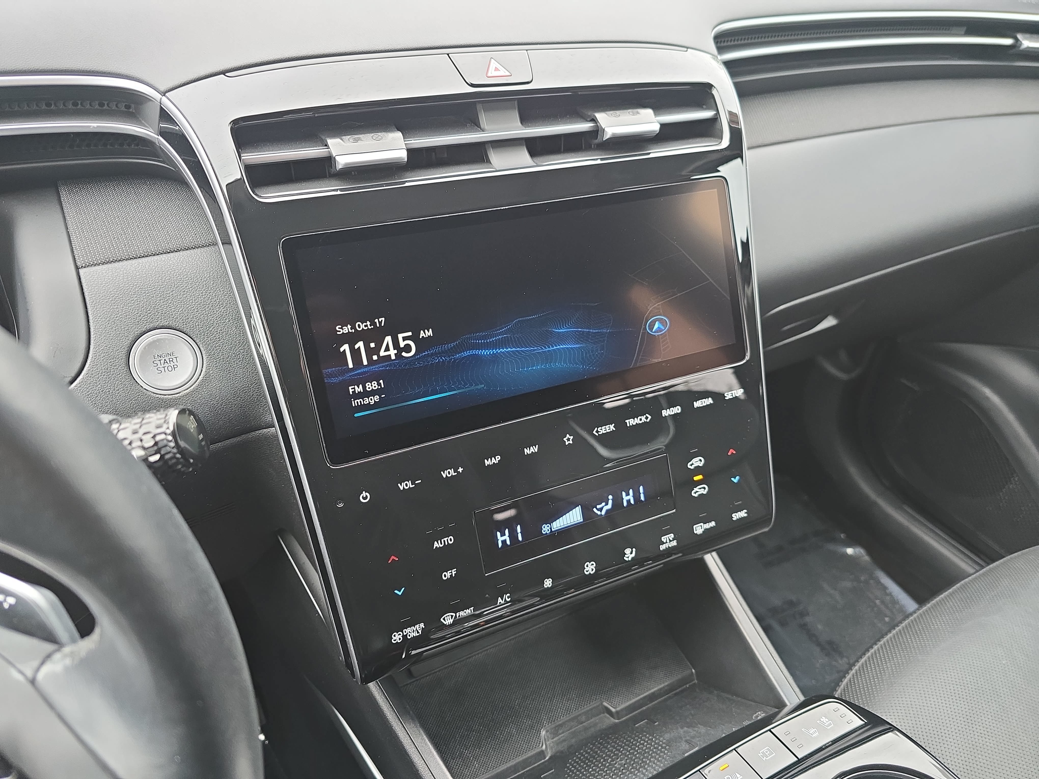 Used 2022 Hyundai Tucson Limited AWD/4WD image 19