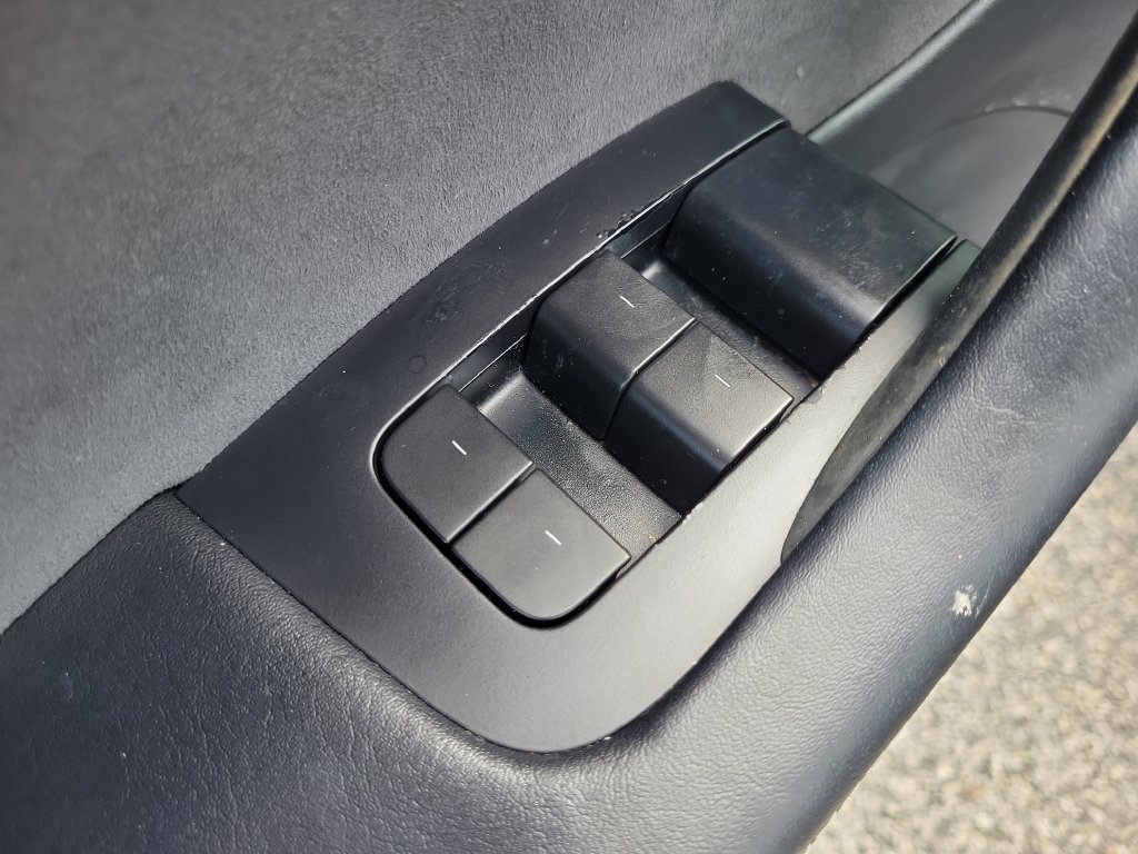 Used 2022 Tesla Model 3 RWD image 13