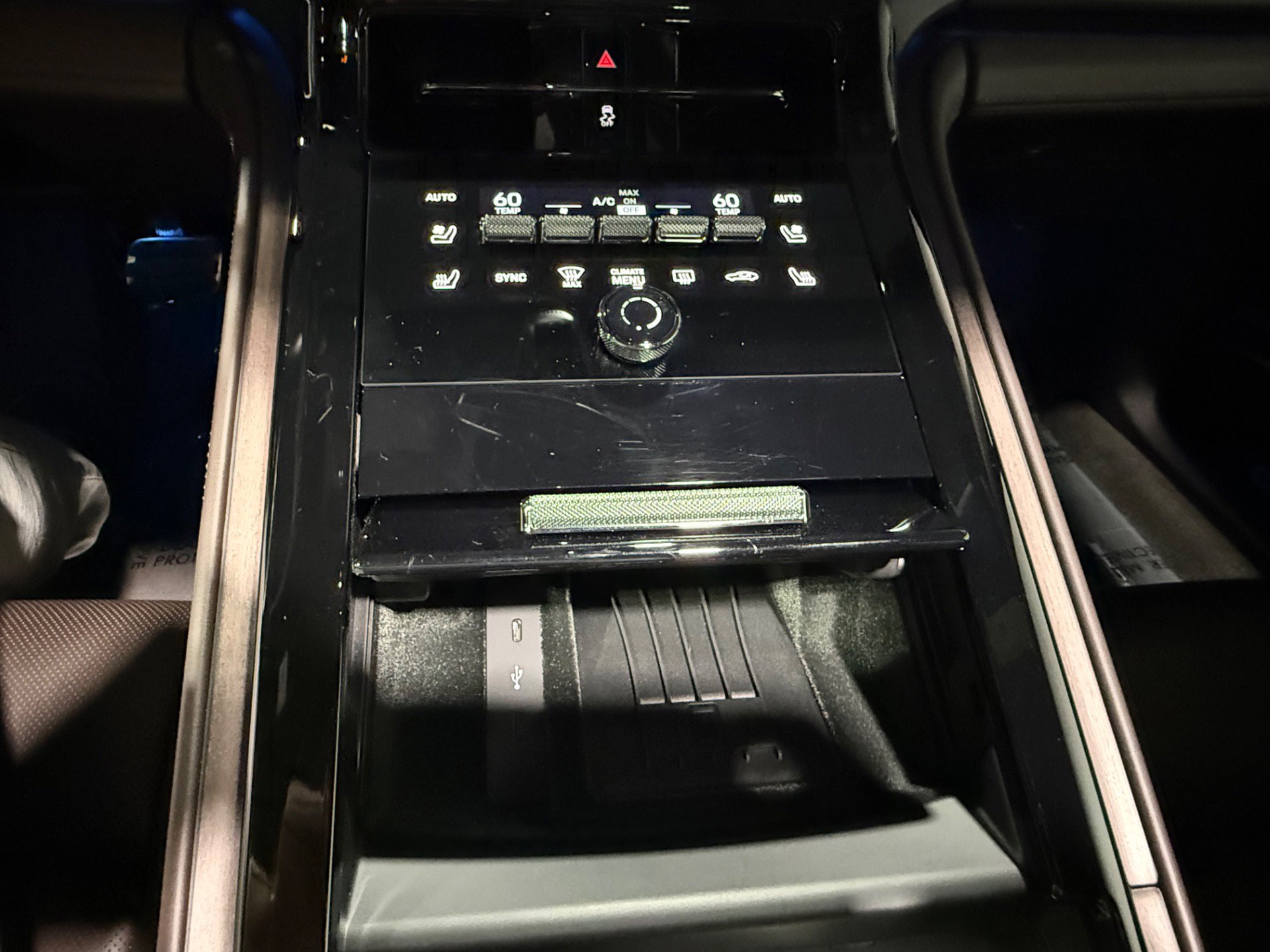 Used 2025 Porsche Panamera 4 image 49