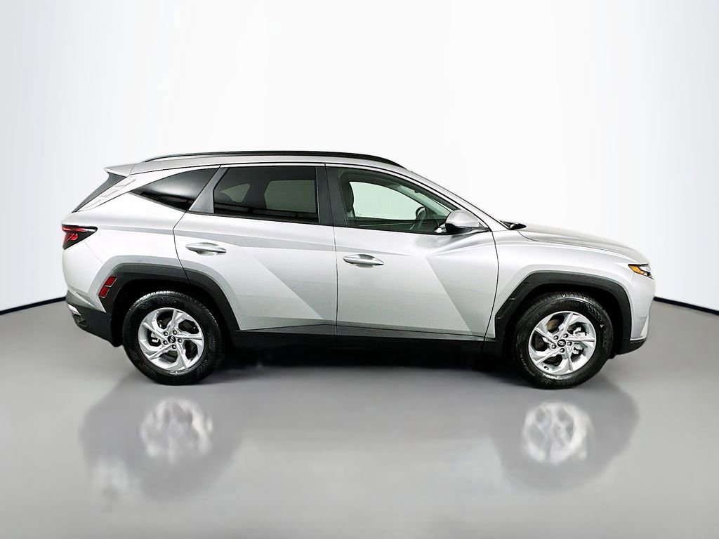 Certified 2024 Hyundai Tucson SEL FWD image 4