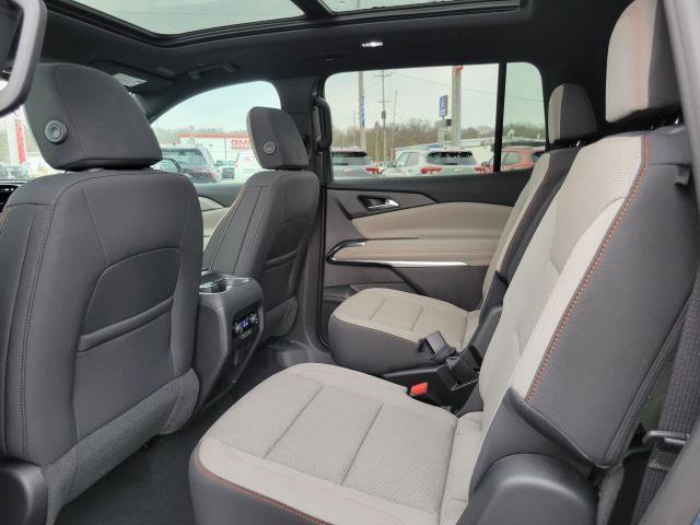 New 2026 Chevrolet Traverse LT w/ Sun and Wheel Package image 24