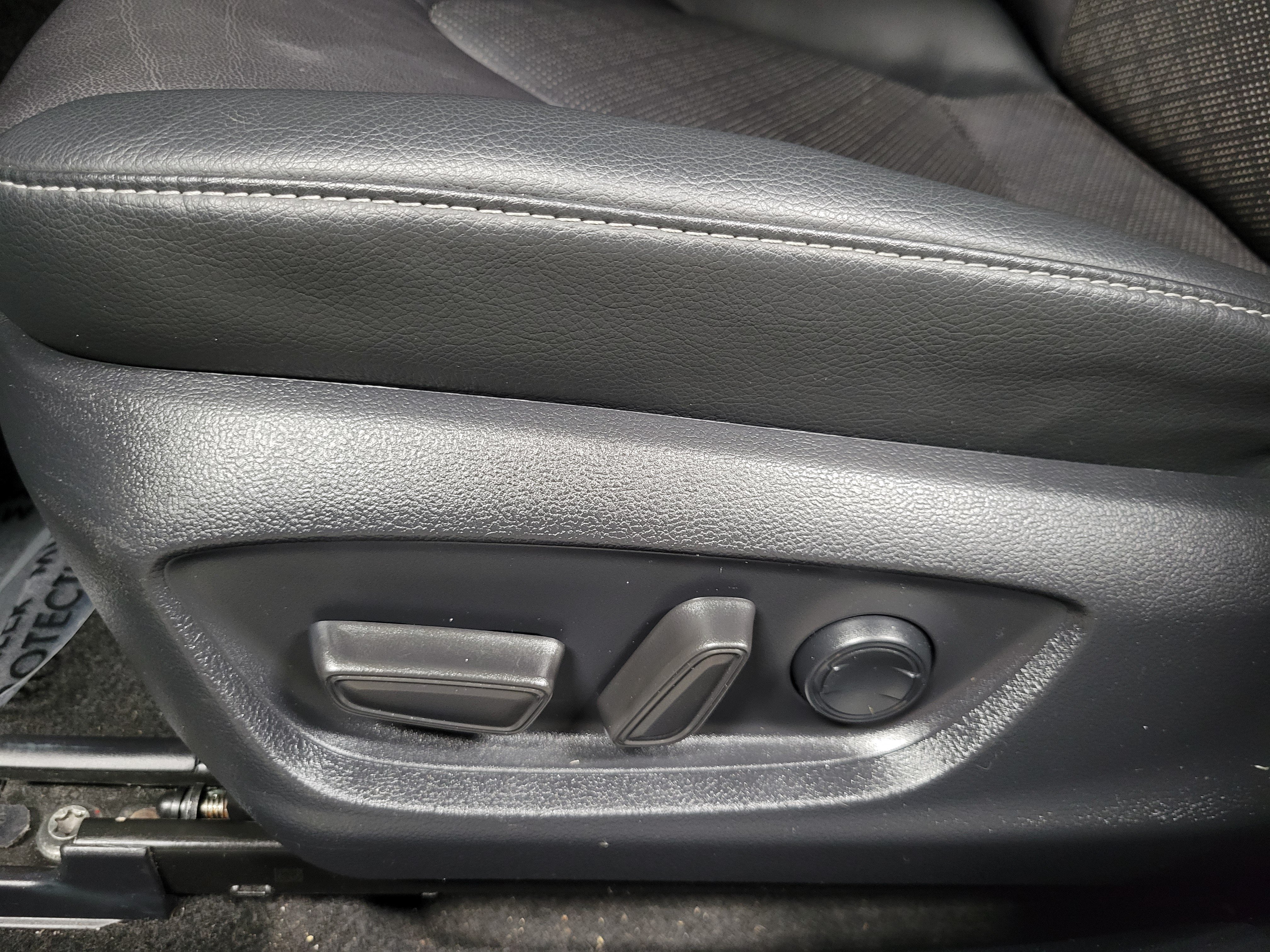 Used 2022 Toyota Camry XSE FWD image 20