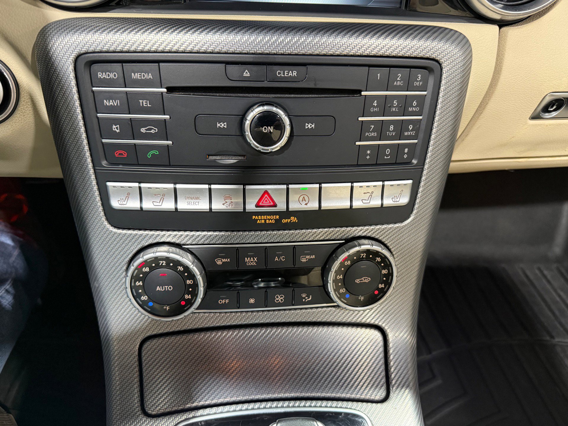 Used 2017 Mercedes-Benz SLC 300 w/ Premium 2 Package image 43