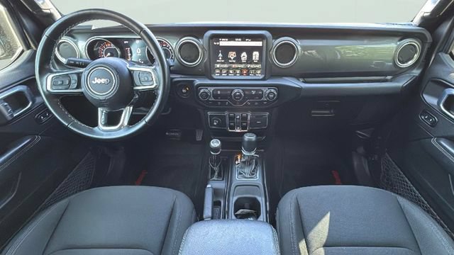 Used 2021 Jeep Gladiator Overland AWD/4WD image 12