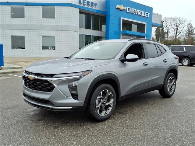 New 2026 Chevrolet Trax LT image 3