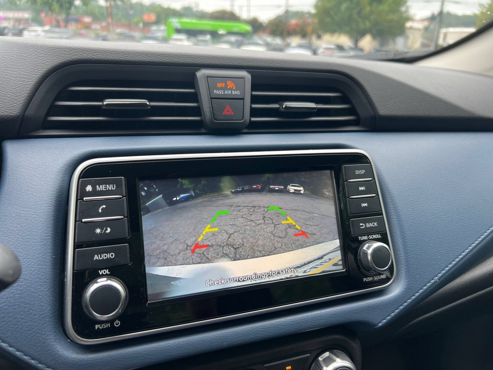 Used 2025 Nissan Versa SV FWD image 20