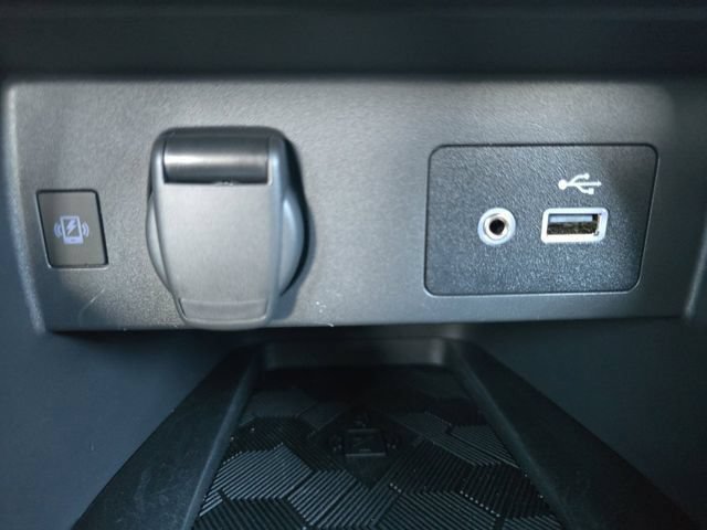 Certified 2025 Nissan Versa SV w/ Trunk Package FWD image 6