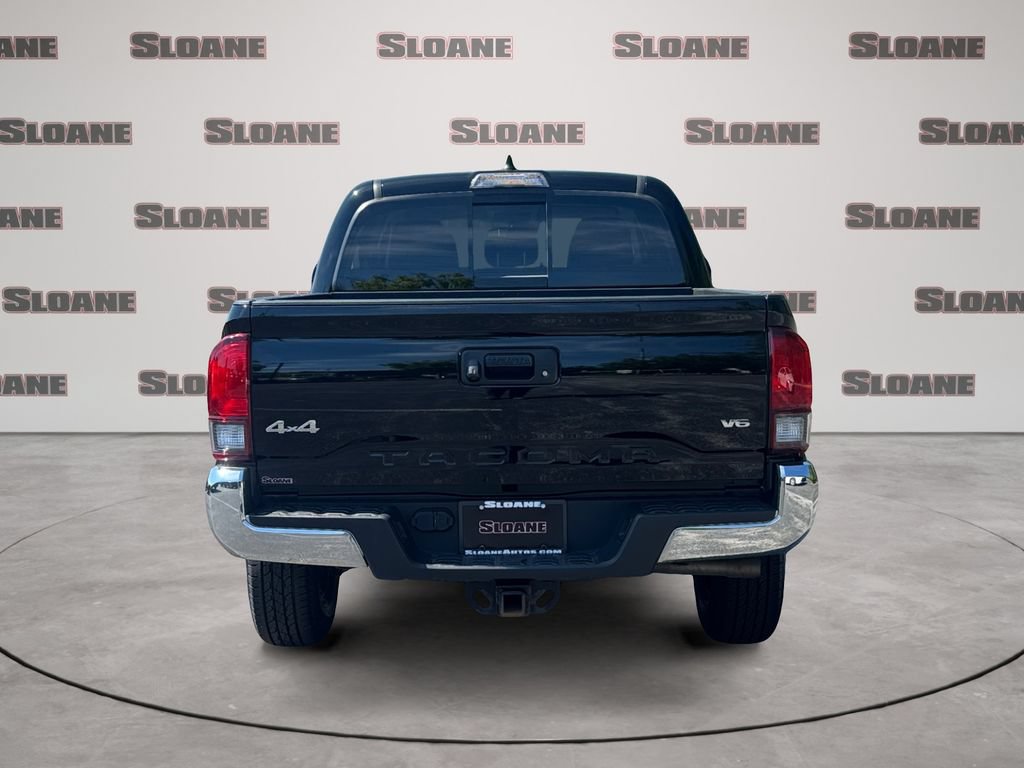 Used 2023 Toyota Tacoma SR5 AWD/4WD image 4