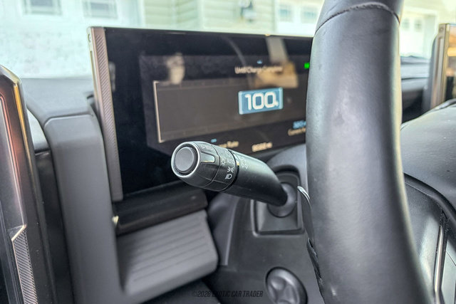 Used 2025 GMC Hummer EV 2X image 58