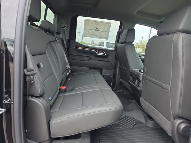 New 2026 Chevrolet Silverado 1500 RST w/ Redline Edition AWD/4WD image 14