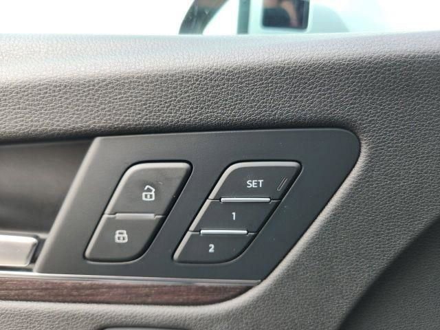 Used 2023 Audi Q5 2.0T Premium w/ Convenience Package image 31