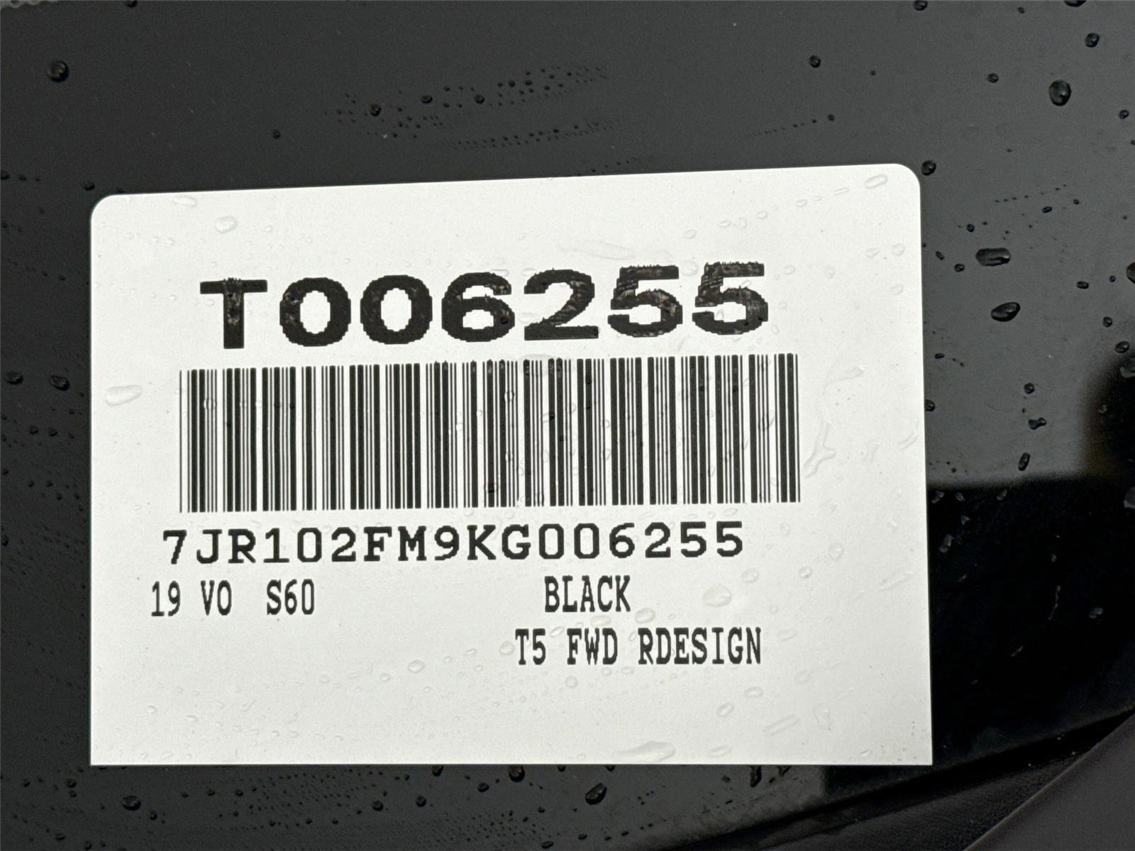 Used 2019 Volvo S60 T5 R-Design image 48