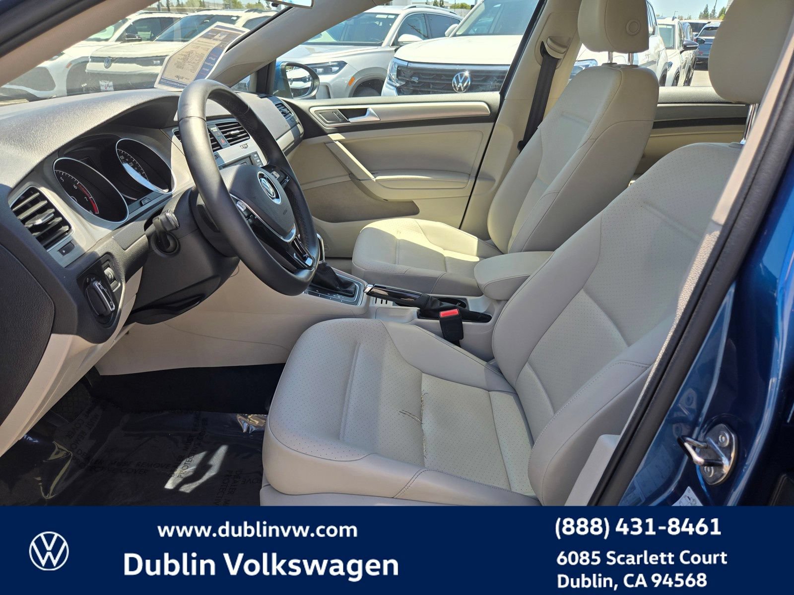 Used 2017 Volkswagen Golf SEL FWD image 16