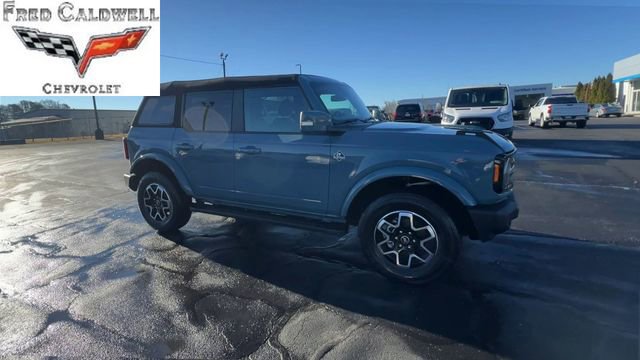 Used 2022 Ford Bronco Outer Banks image 2