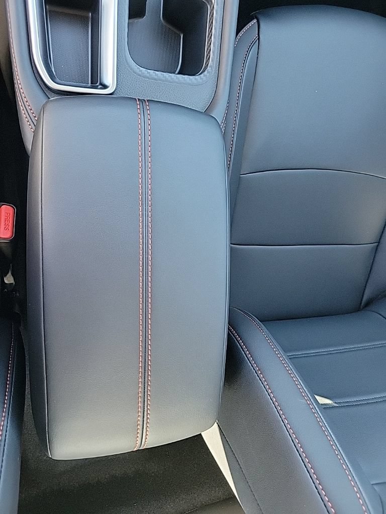 New 2025 Nissan Sentra SR w/ SR Premium Package FWD image 28