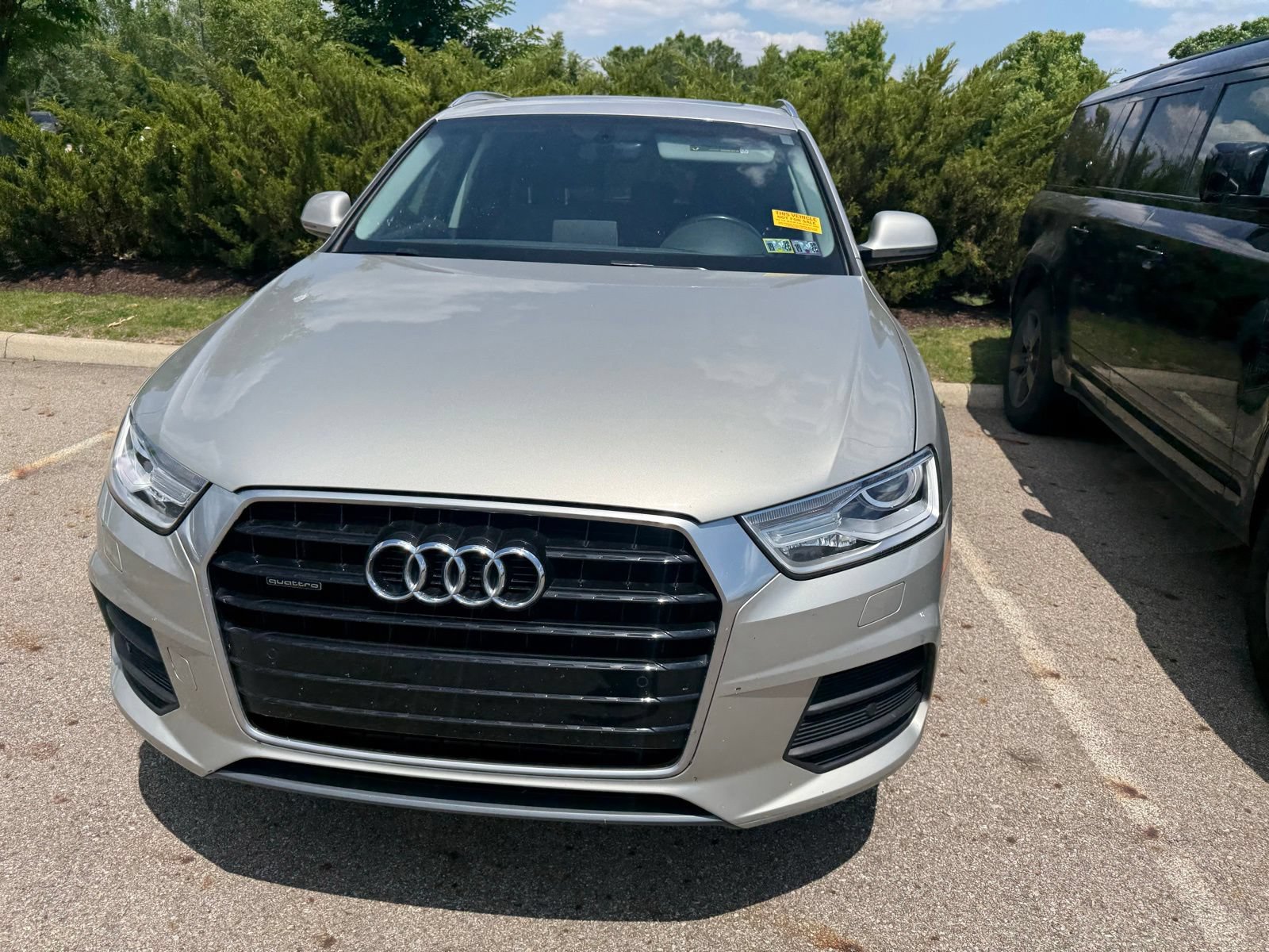 Used 2017 Audi Q3 2.0T Premium w/ Convenience Package AWD/4WD image 2