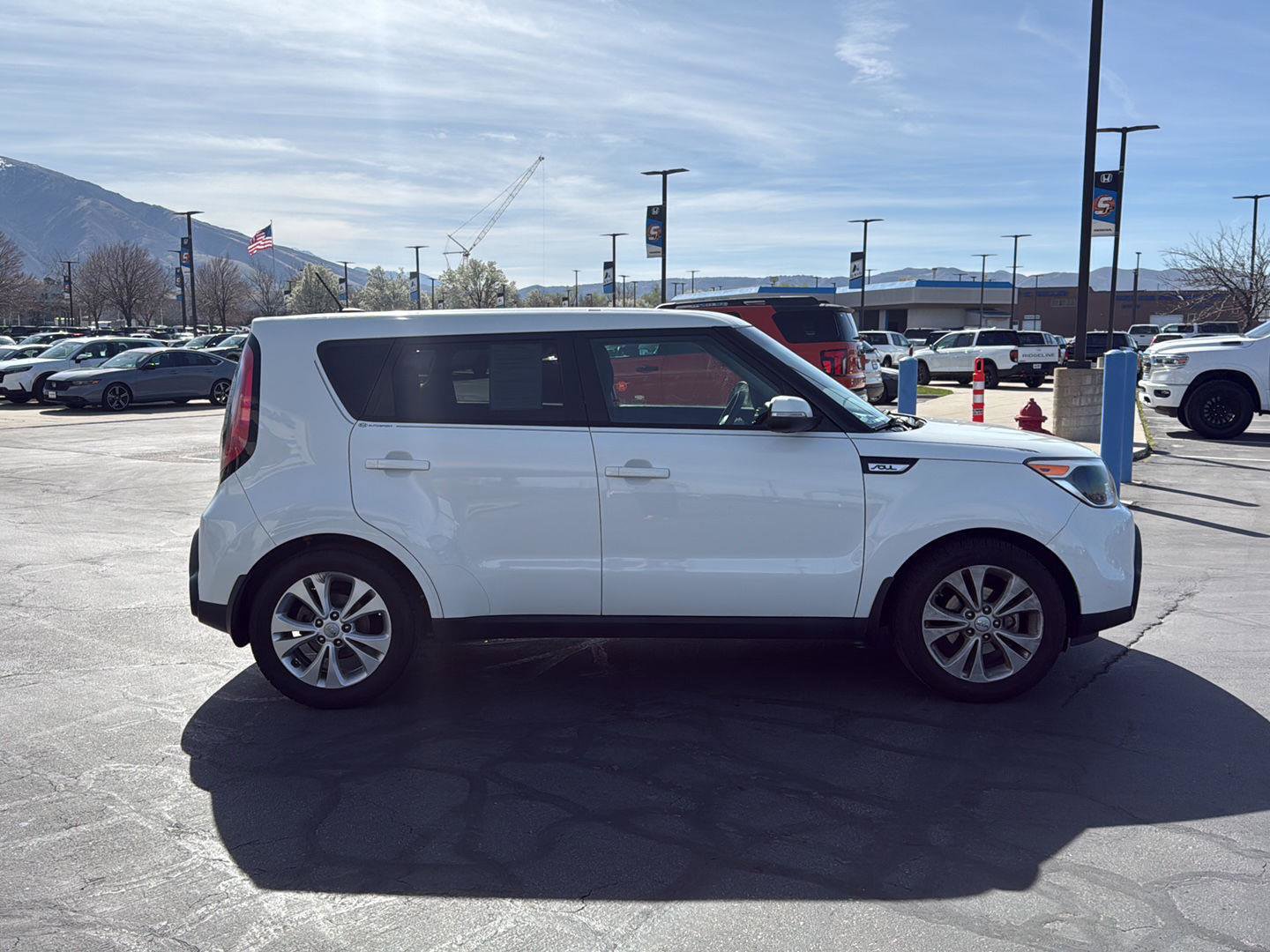 Used 2014 Kia Soul + image 6