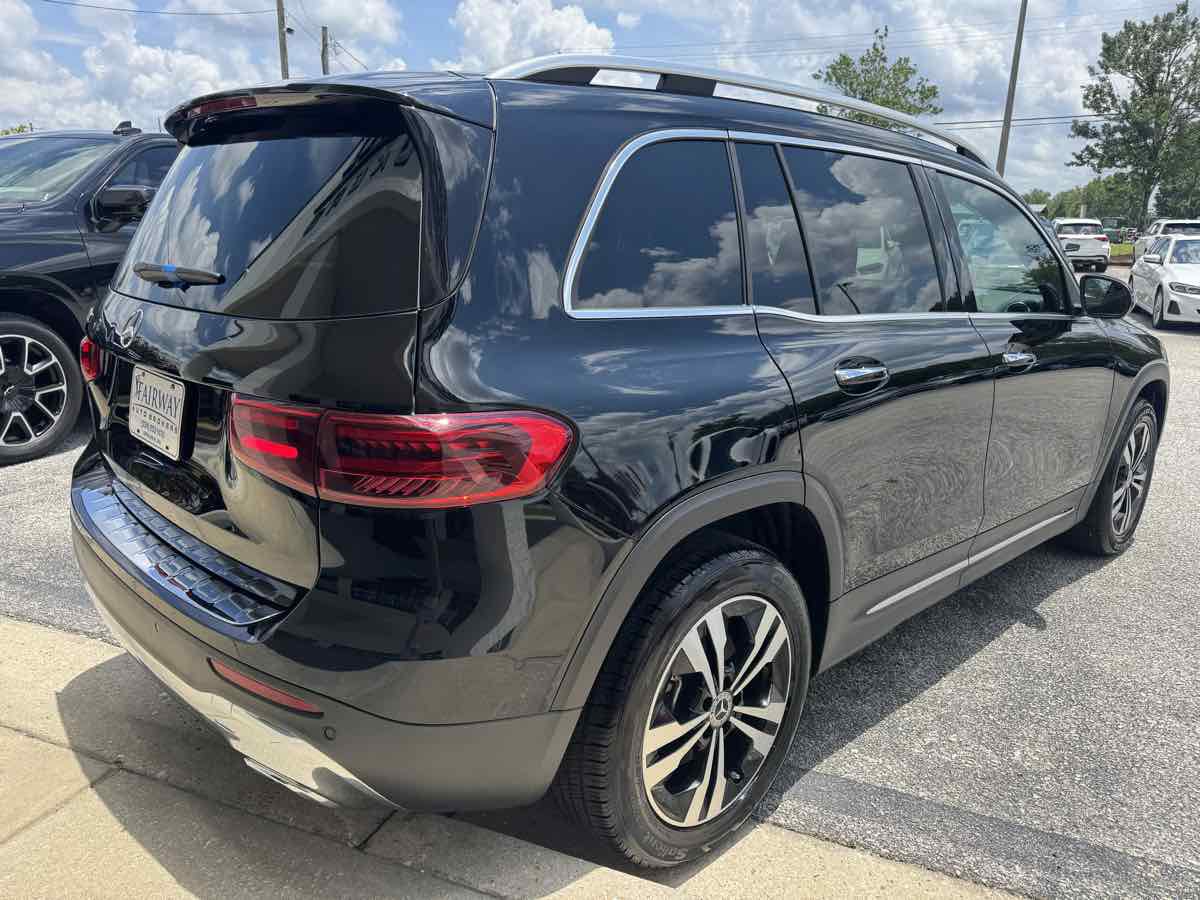 Used 2025 Mercedes-Benz GLB 250 image 39