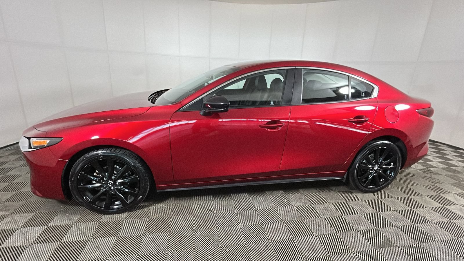 Used 2025 MAZDA MAZDA3 s FWD image 6