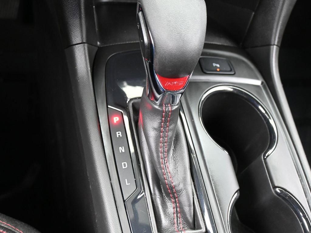 Used 2022 Chevrolet Equinox RS w/ RS Leather Package image 35