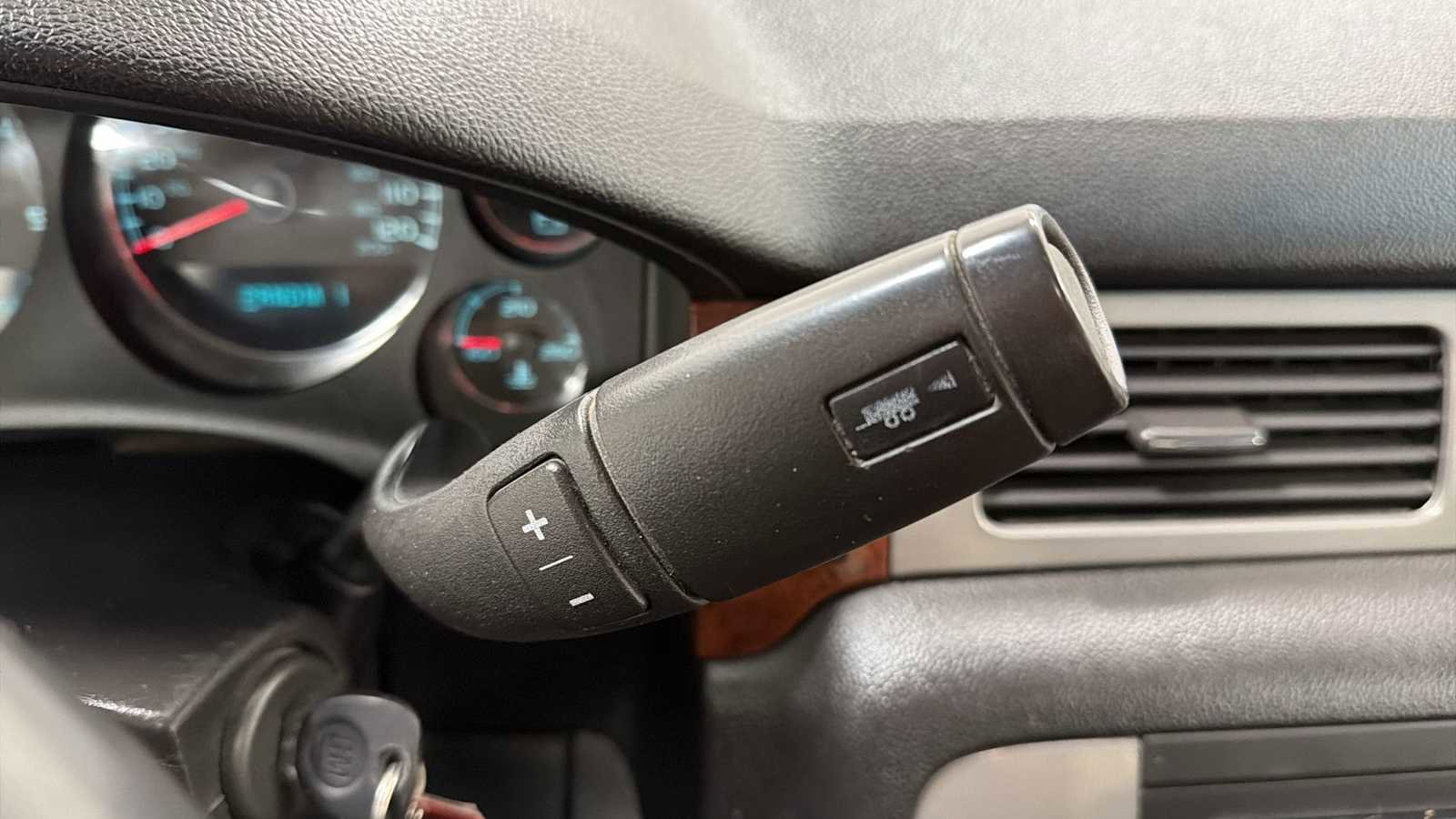 Used 2014 GMC Sierra 3500 SLT image 21