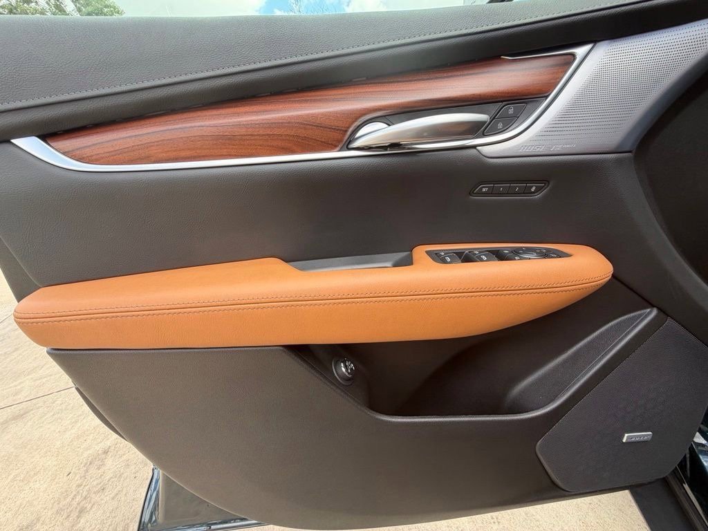 New 2026 Cadillac XT5 Premium Luxury w/ Driver Assist Package FWD image 15