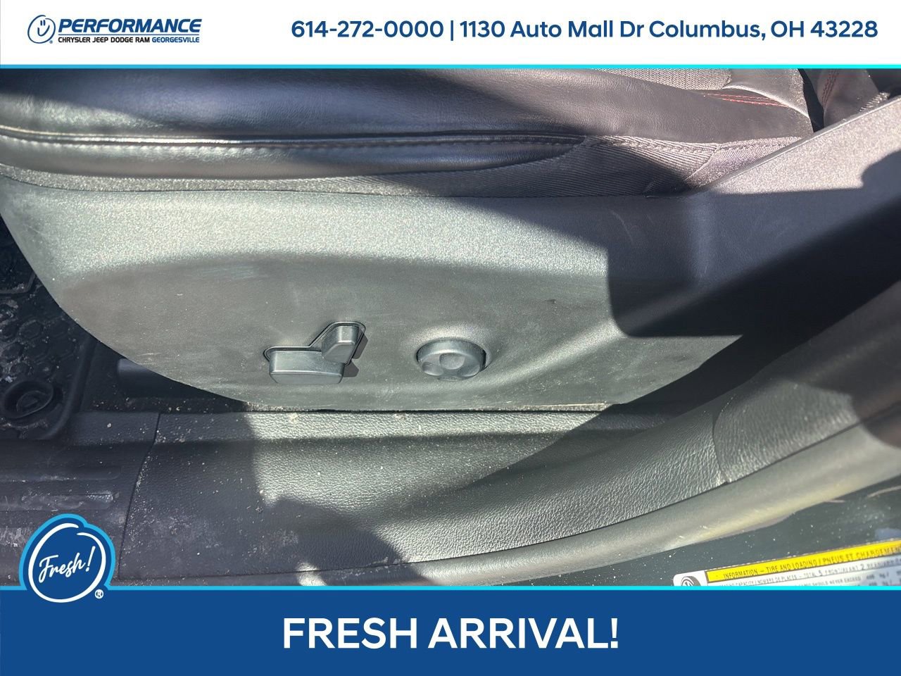 Used 2020 Jeep Cherokee Trailhawk w/ Comfort & Convenience Group image 18