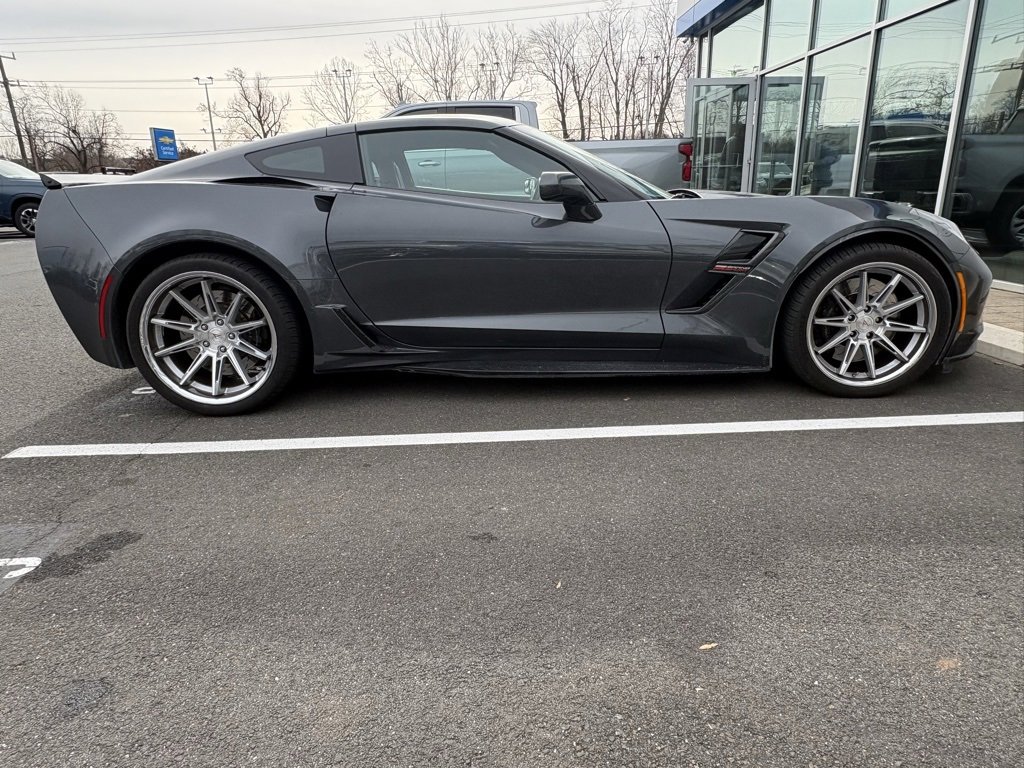 Used 2017 Chevrolet Corvette Grand Sport image 2