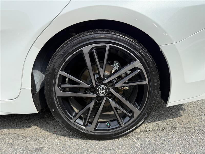 Used 2025 Toyota Camry XSE FWD image 13