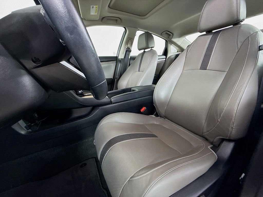 Used 2020 Honda Civic EX-L image 11