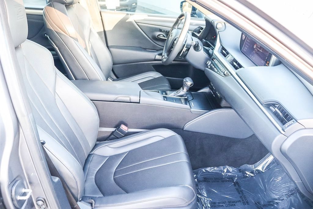 Used 2020 Lexus ES 350 F Sport w/ Accessory Package 2 FWD image 20