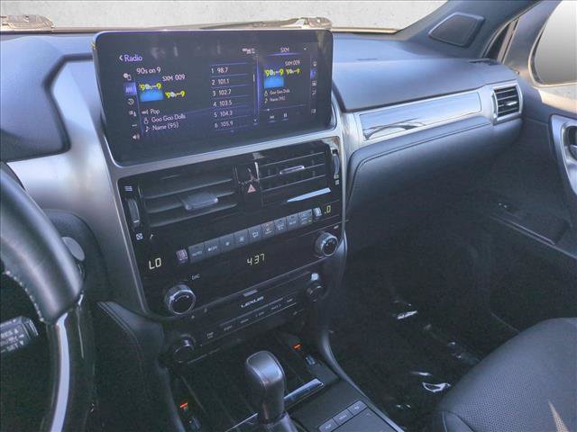 Used 2022 Lexus GX 460 Premium w/ Premium Package AWD/4WD image 14