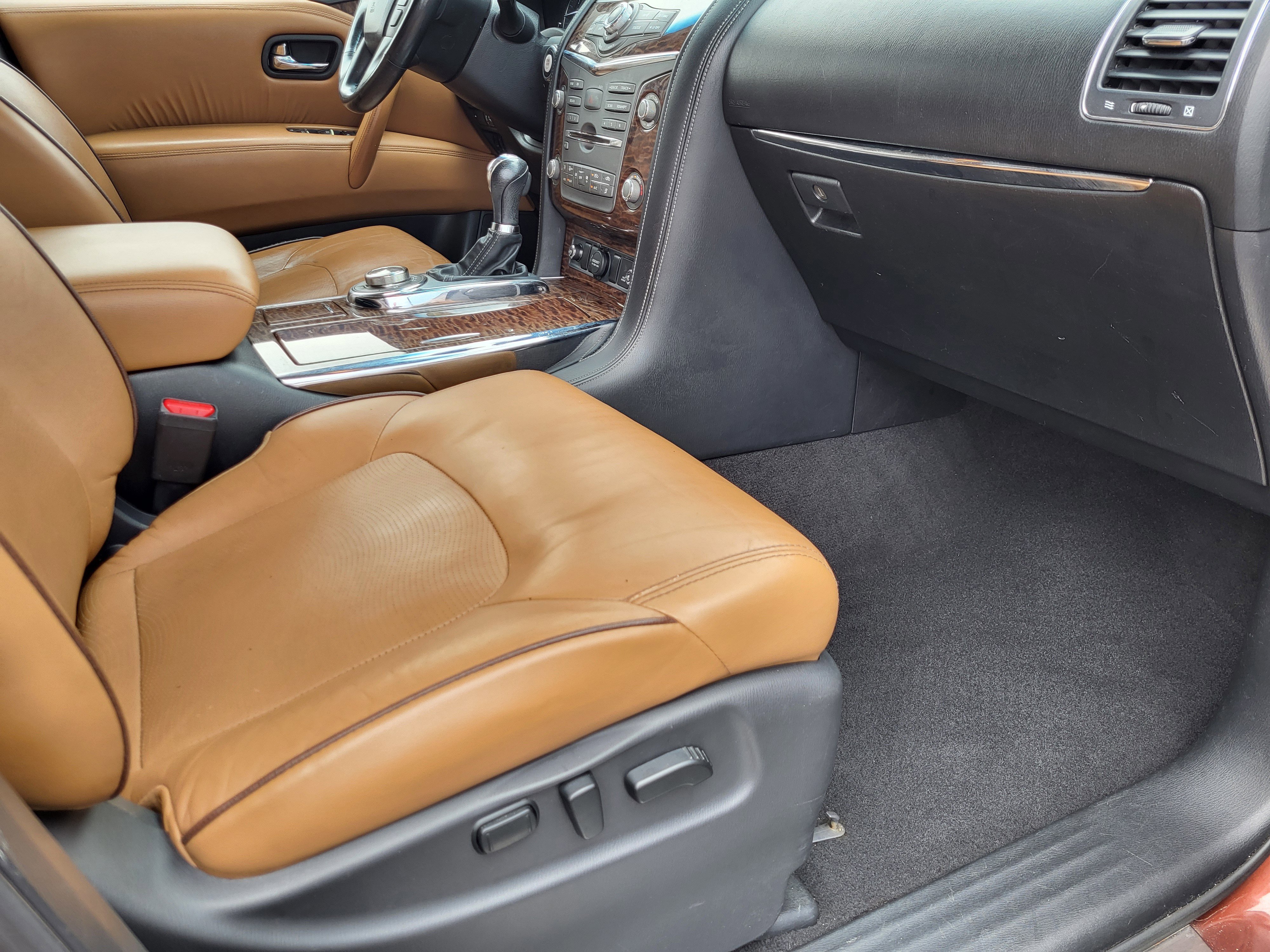 Used 2017 Nissan Armada Platinum w/ Interior Lighting Package image 19