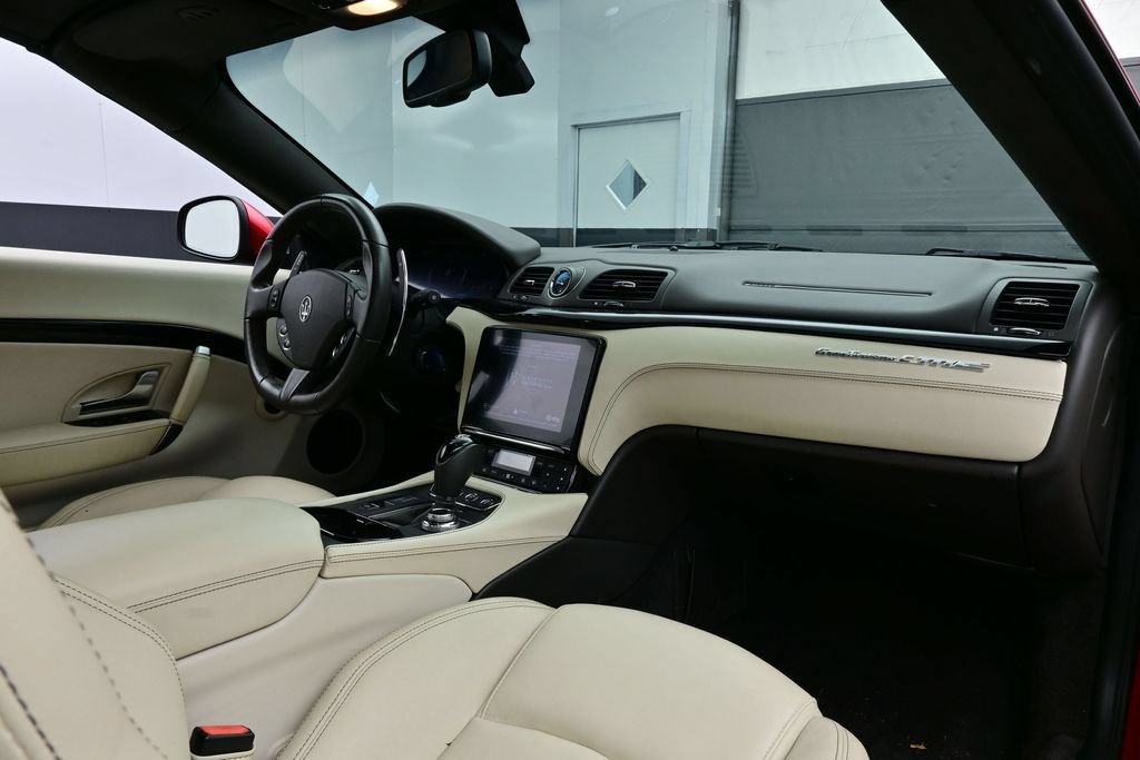 Used 2019 Maserati GranTurismo MC RWD image 15