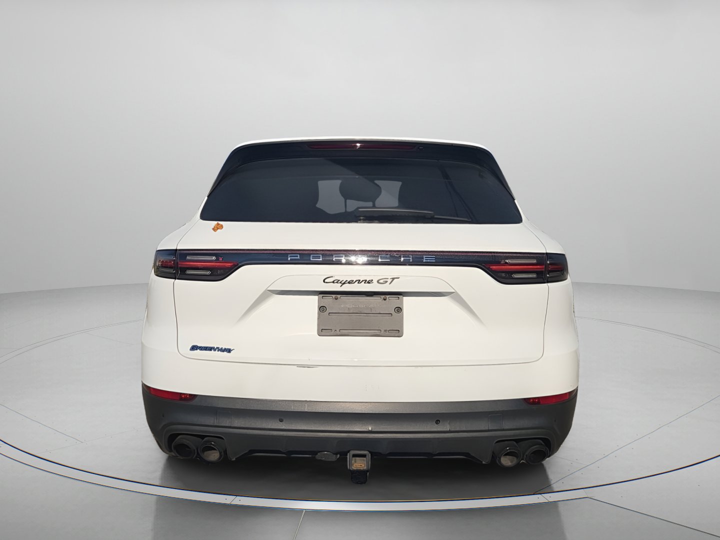 Used 2019 Porsche Cayenne image 2
