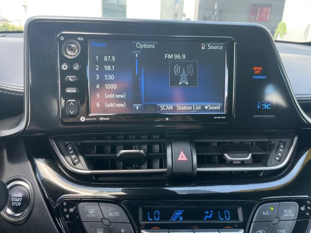 Used 2018 Toyota C-HR XLE FWD image 41