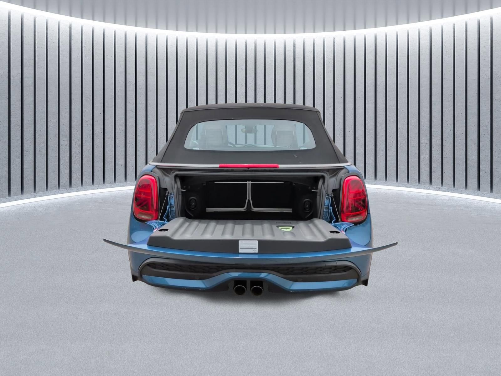 Used 2023 MINI Cooper S w/ Signature Upholstery Package image 10