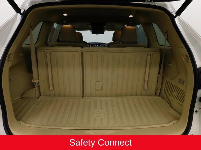 Used 2015 Toyota Highlander Limited image 18