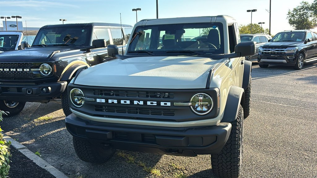 New 2026 Ford Bronco 2-Door w/ Sasquatch Package AWD/4WD image 6