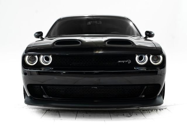 Used 2020 Dodge Challenger SRT Hellcat w/ Plus Package RWD image 6
