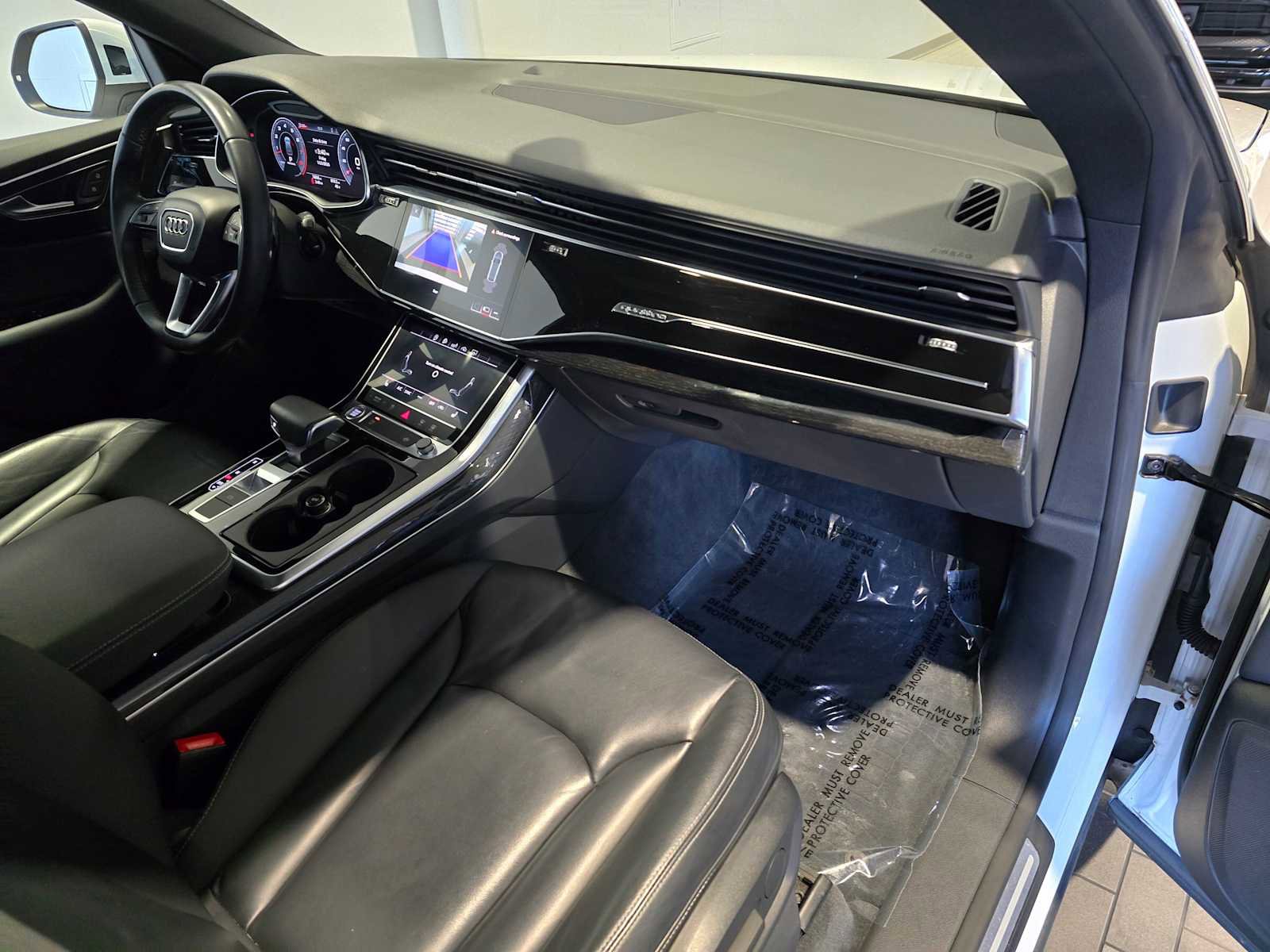 Used 2019 Audi Q8 Premium w/ Convenience Package image 14