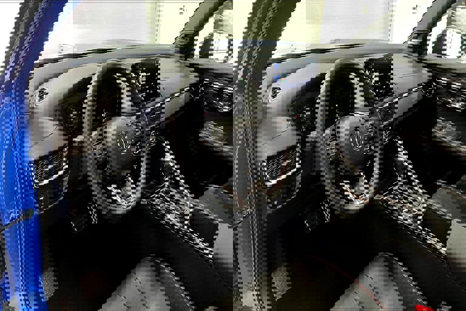 Certified 2025 Acura ADX A-Spec image 2