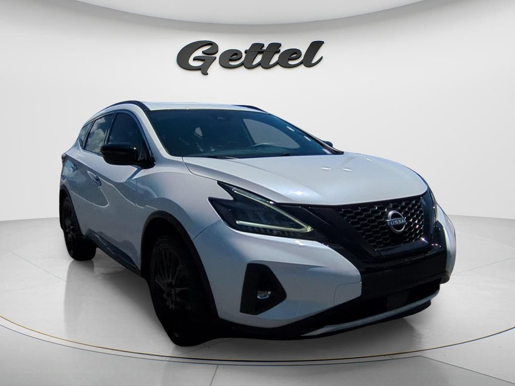 Used 2023 Nissan Murano SV w/ SV Midnight Edition Package FWD image 3