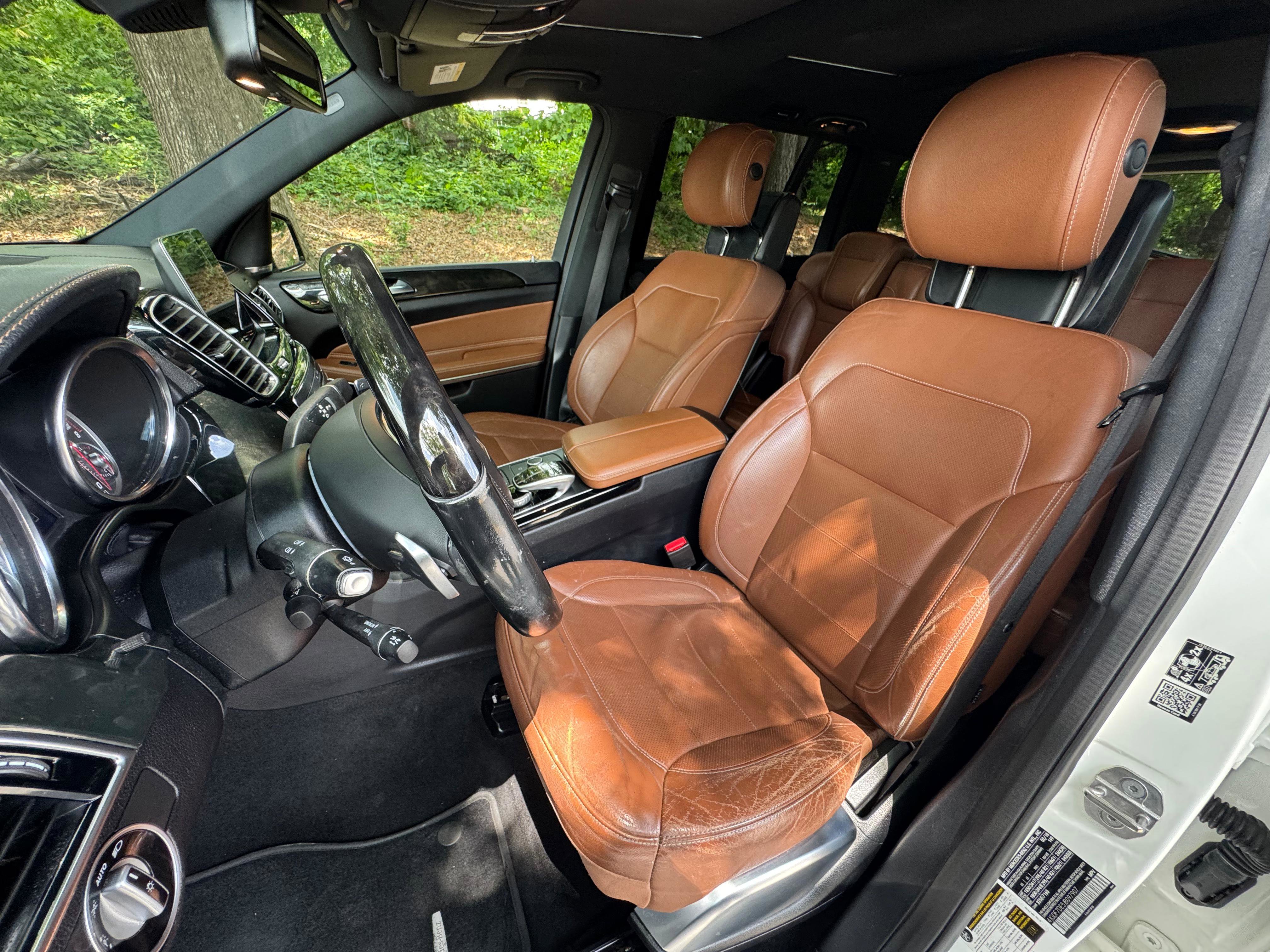 Used 2018 Mercedes-Benz GLS 550 4MATIC image 18